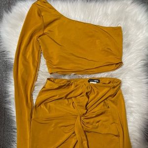 Fashionova 2 piece set